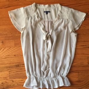 Woman’s Gap Blouse
